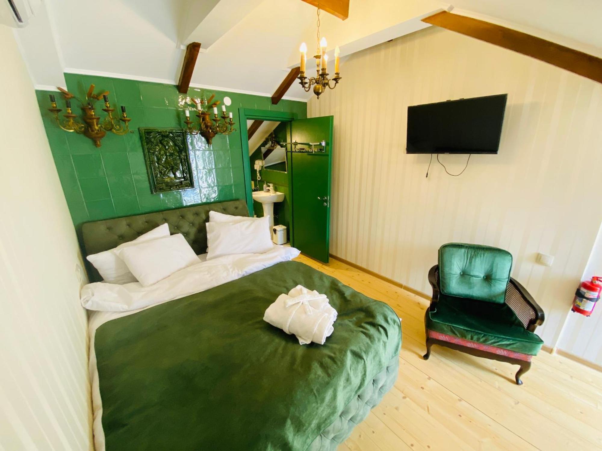 Tatin - Hotel & Cafe In Mtsʼkhetʼa Eksteriør billede